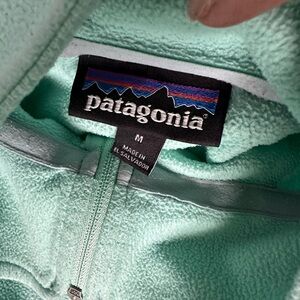 Patagonia 1/2 zip fleece size m